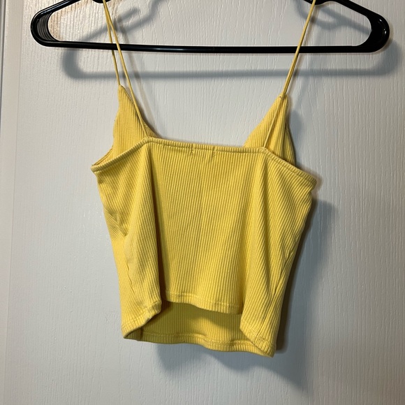 VINTAGE Garage Cropped Ribbed V-Neck Tank Bungee Strap - Picture 2 of 3